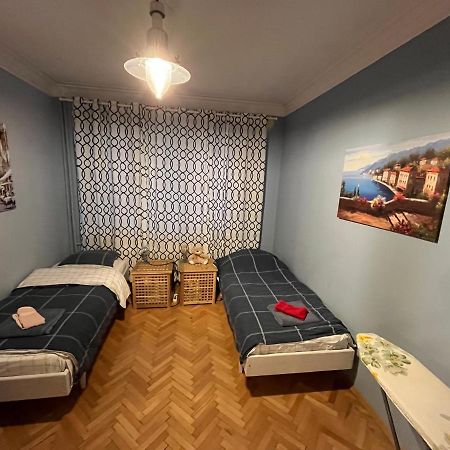 Your Space In Sofia Esterno foto