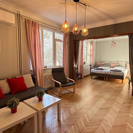 Your Space In Sofia Esterno foto
