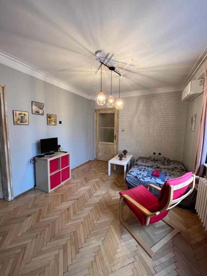 Your Space In Sofia Esterno foto