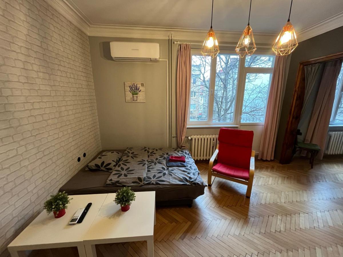 Your Space In Sofia Esterno foto